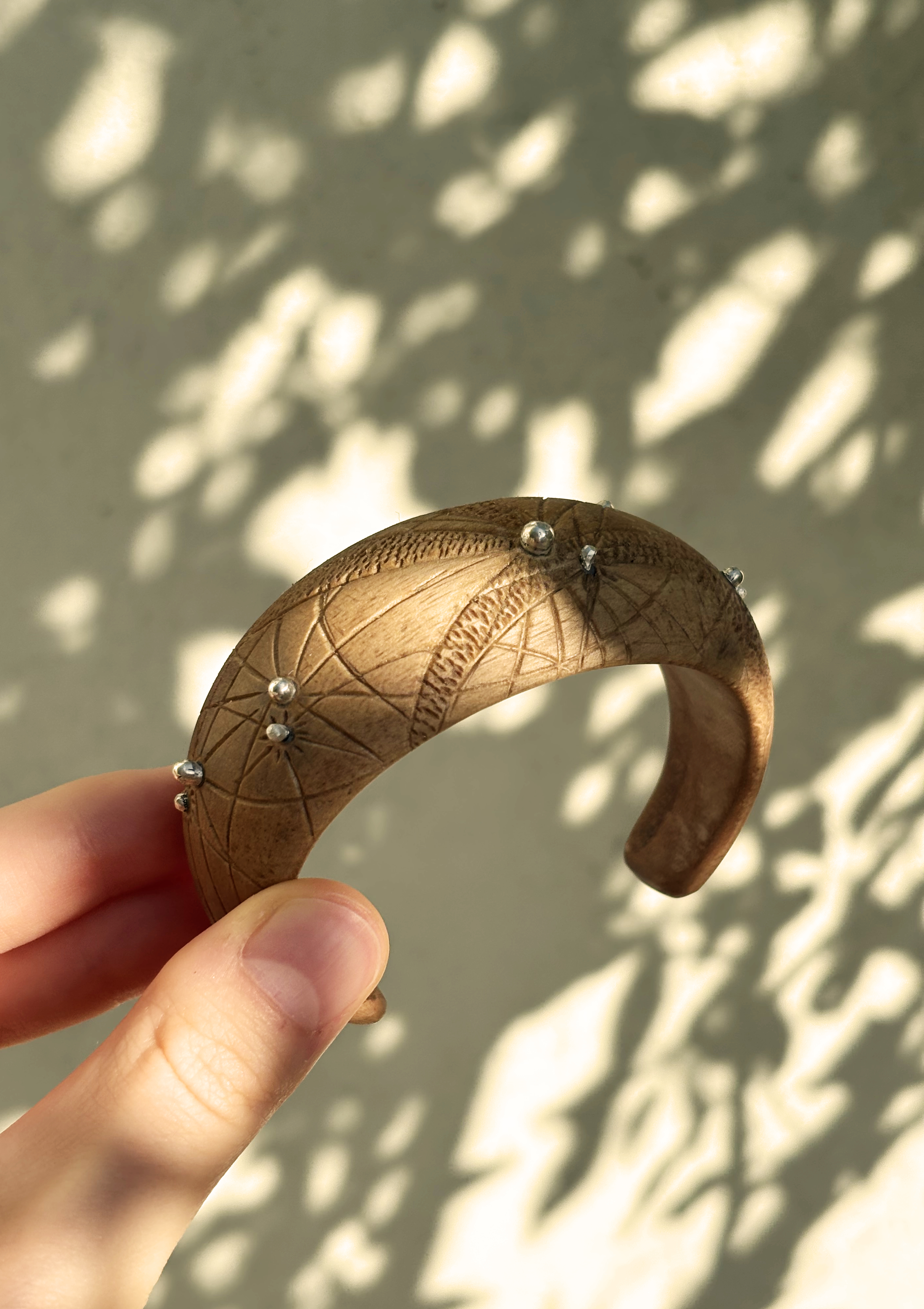 Bold cuff